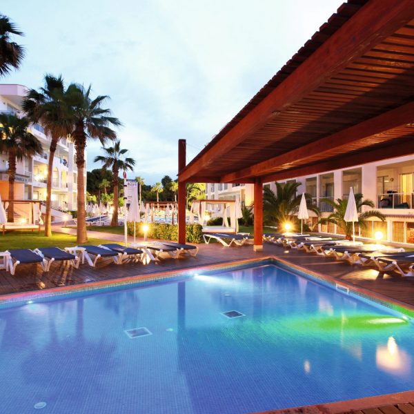 7 NIGHT MAJORCA ALL INCLUSIVE HOLIDAY FOR 2 + £1,000 SPENDING MONEY ...